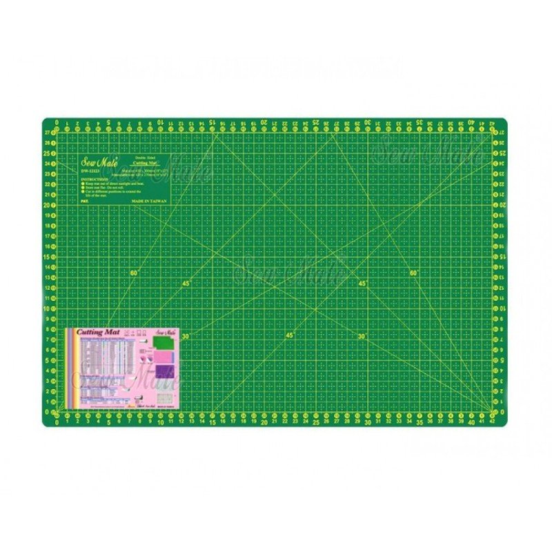CUTTING MAT 45 x 30 cm